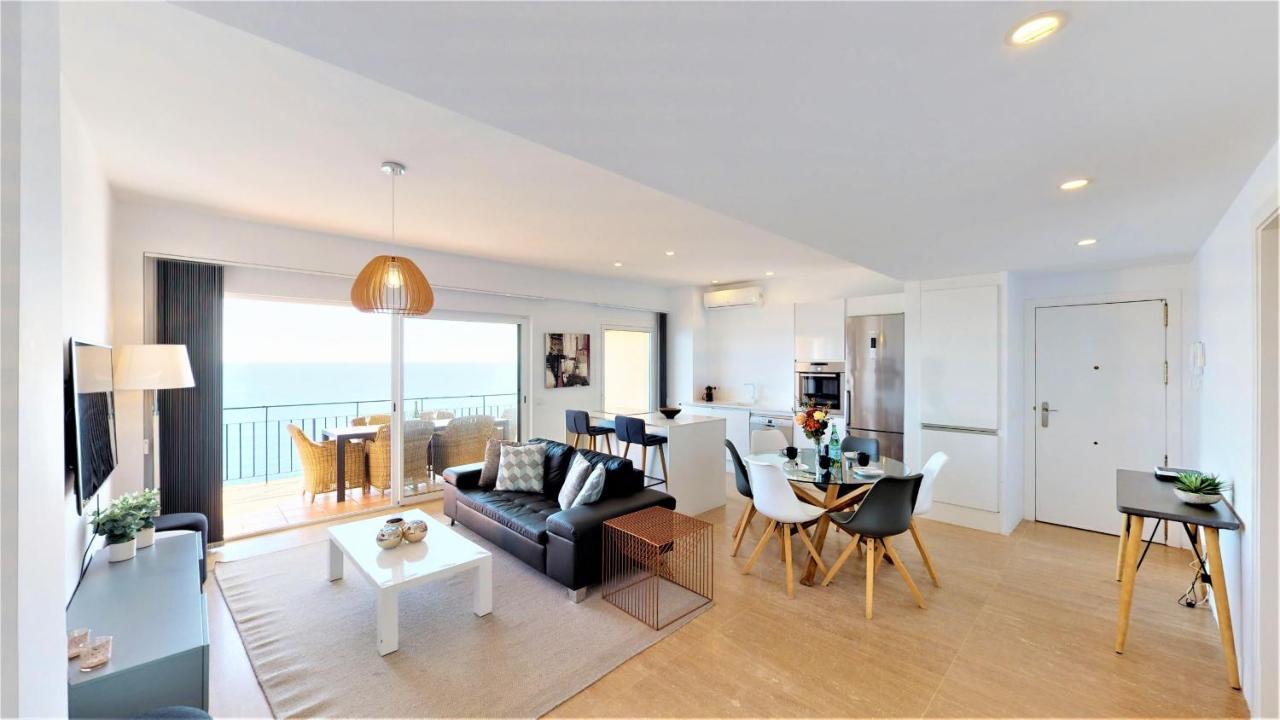 Olimpo - Fuengirola Beachfront Newly Renovated Apartment Buitenkant foto